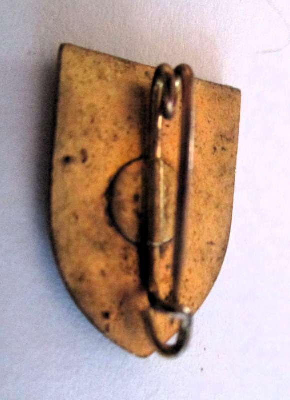 BROCHE ANCIENNE BLASON PARIS COAT OF ARMS PIN ARMOIRIES HERALDIQUE Badge