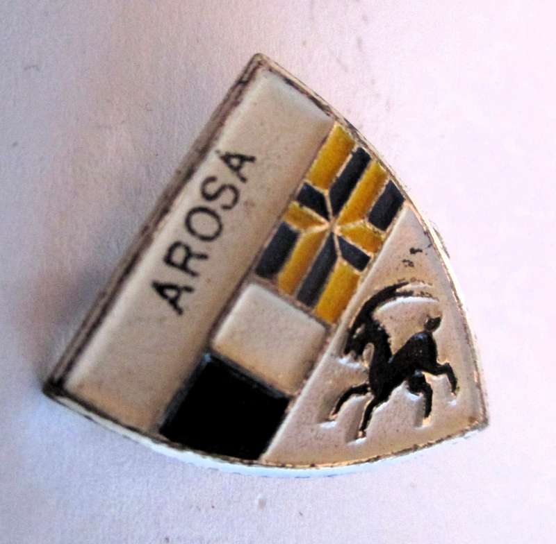 VINTAGE AROSA 1800 m SWISS Switzerland ENAMEL BADGE