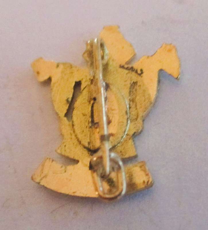 Vintage enamel travel shield charm of Munich Germany badge