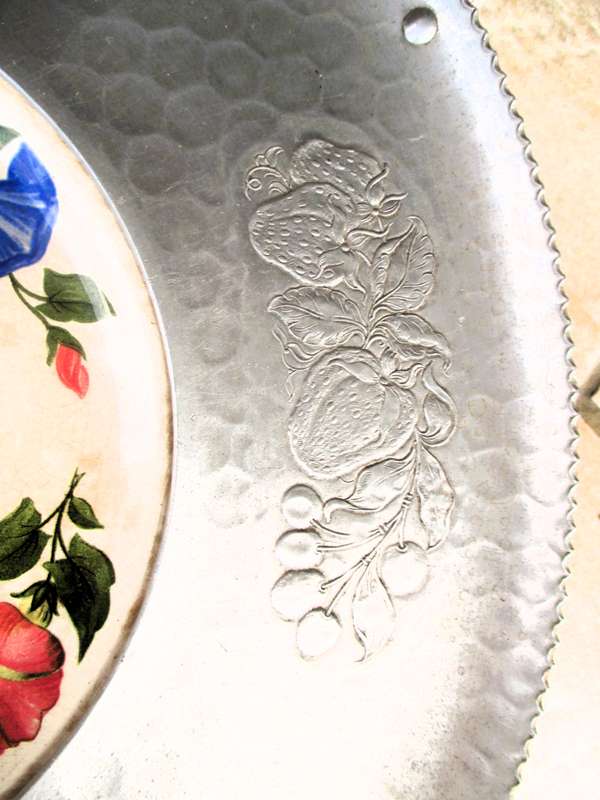 Large Shenandoah Ware Morning Glory With Cromwell Hand Hammered Wrought Aluminum Tray 470mm dia