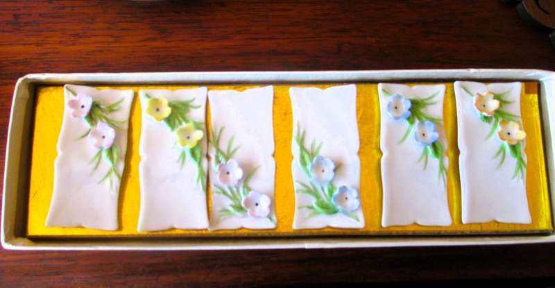 Ser of 6 La Fleur - Japan Porcelain Place Card Holders Flowers - Vintage Unused