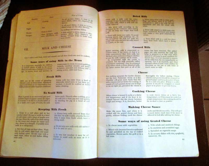 The ABC of Cookery (1954)  by     Ministry of Food and the Central Office of Information 70p