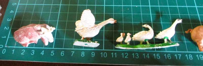 Lot of Vtg Plastic Farm Animals. Scale as per photo.