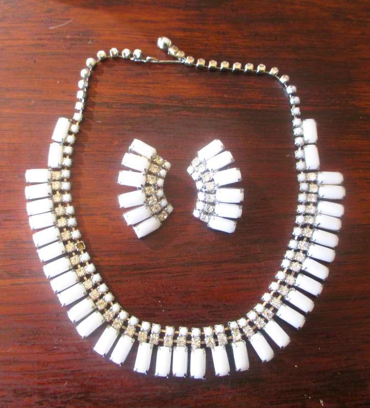 Vintage White Milk Glass and Rhinestone Neclace and Earring Set, Note one stone missing.
