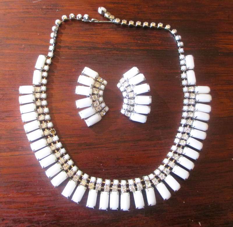 Vintage White Milk Glass and Rhinestone Neclace and Earring Set, Note one stone missing.
