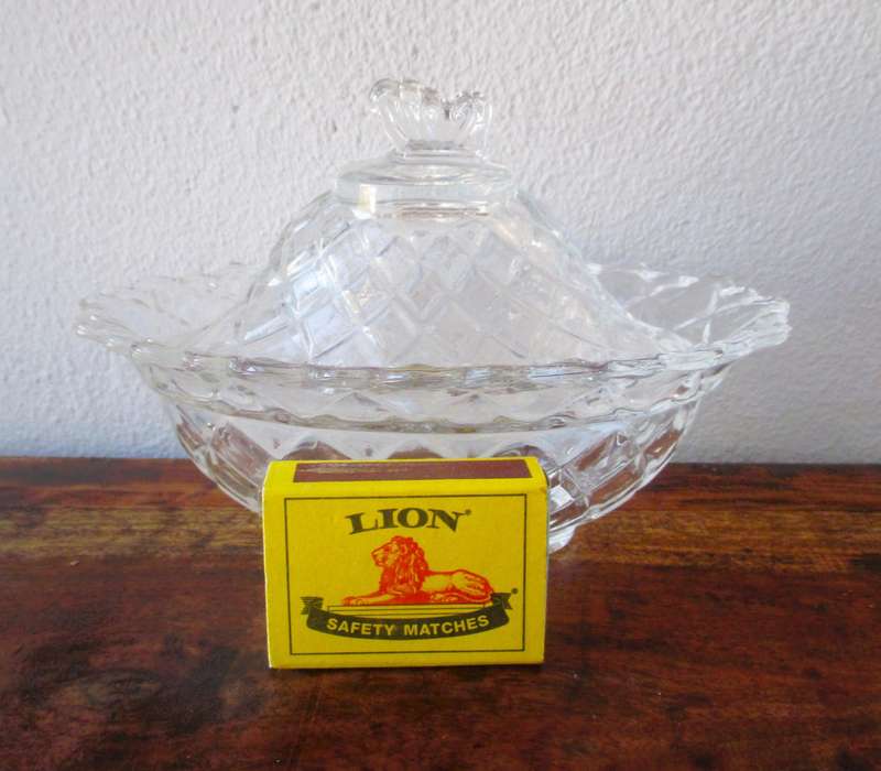 Vintage Crystal butterfly jar with lid 180mm x 120mm