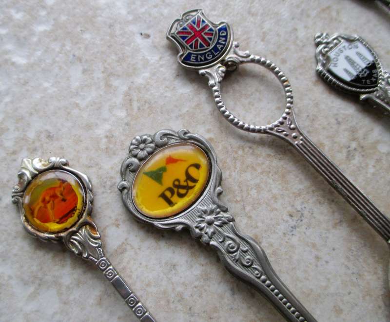 Lot of 6 Vintage Travel Memoribilia Collectable Spoons.