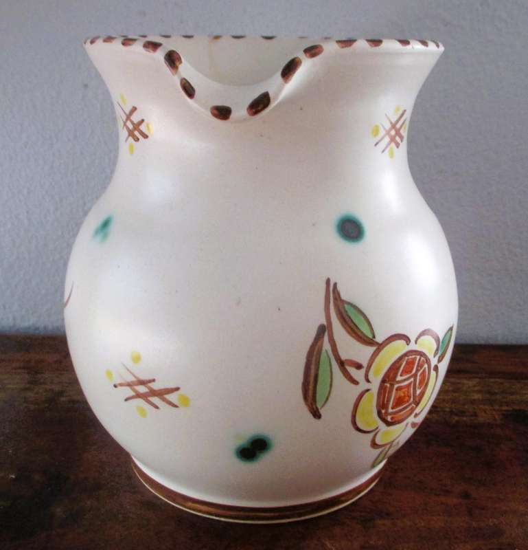 Vintage Honiton Pottery  jug Woodland design hand painted brown leaping deer 1940s, Art Deco, 130mm