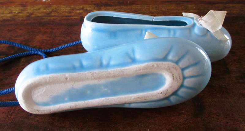 Vintage Giftcraft Wall Hanging Ballet Slippers Unique Blue 1980's 90mm