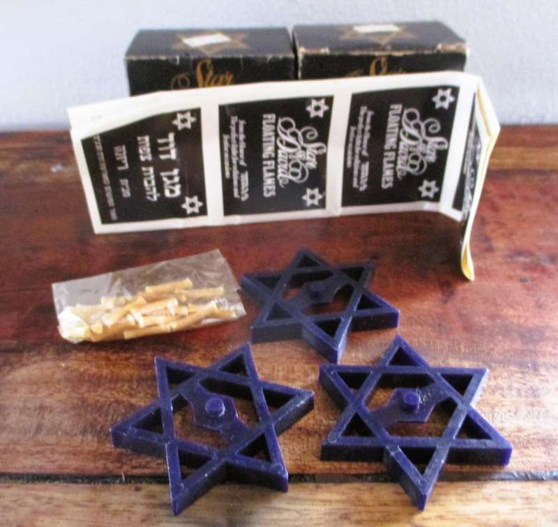 Vintage Star of David Floating candles. 3x3 in box