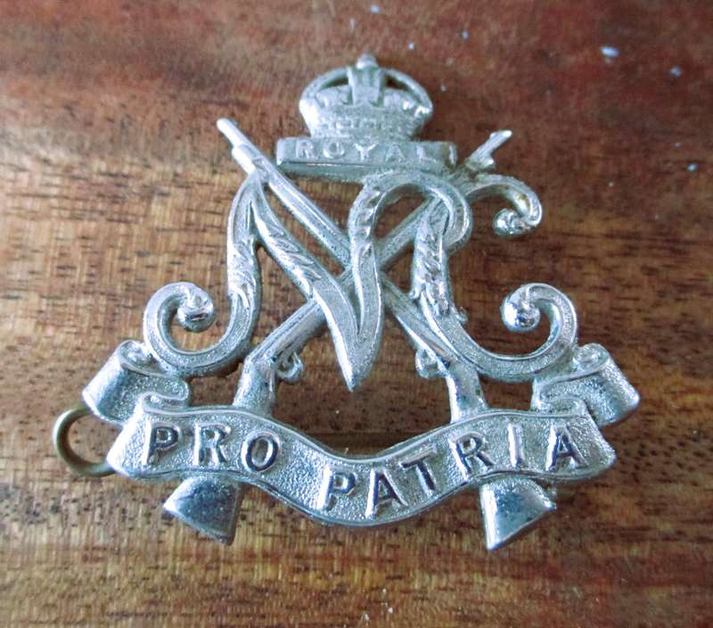 ROYAL NATAL CARBINEERS BRASS CAP BADGE-WORN 1936-1964