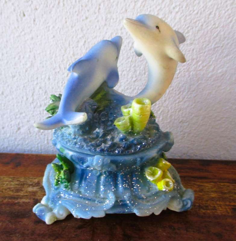 Dolphins Trinket Box || Vintage Small Jewelry or Keepsake Box