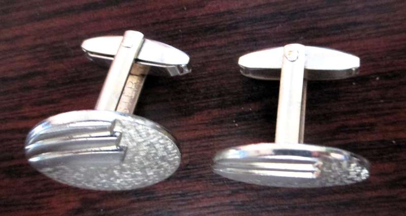 Vintage round silver color cufflinks