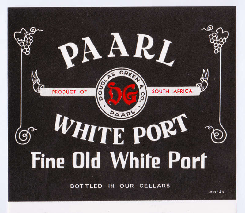 Vintage Wine Bottle Labels. Douglas Green Paarl. Vintage Port, Vintage White Port, Valais Rouge.