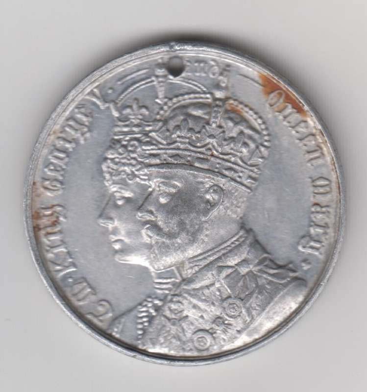 George V & Mary - 1911 Coronation Medal Tin. Good Condition.