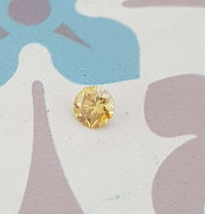 0.26ct Diamond Round Cut Canary Yellow SI1 Loose Natural