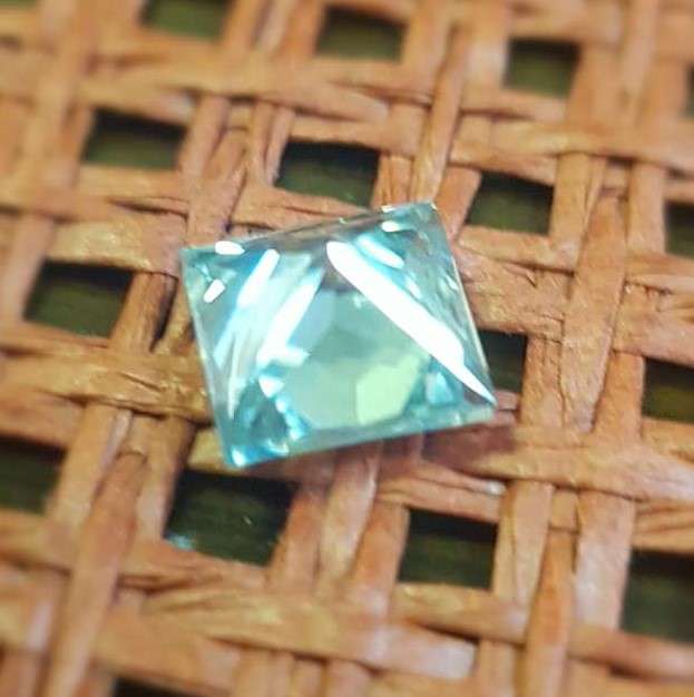 2.98CT  MOISSANITE BLUE SQUARE CUT VVSI  BRILLIANT CUT