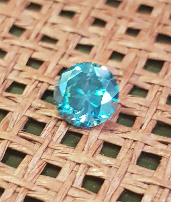 3.97ct MOISSANITE ROUND  **PEACOCK BLUE** VVS1  COLOUR  LOOSE GEM