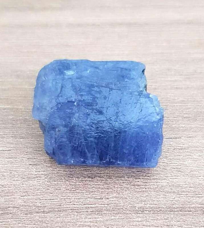 TANZANITE 53.24Cts. NATURAL VIOLET BLUE  ROUGH