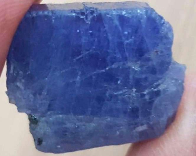 TANZANITE 53.24Cts. NATURAL VIOLET BLUE  ROUGH