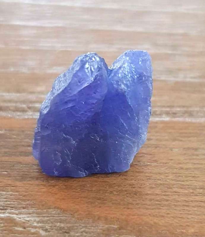 TANZANITE 20.51Cts. NATURAL VIOLET BLUE  ROUGH