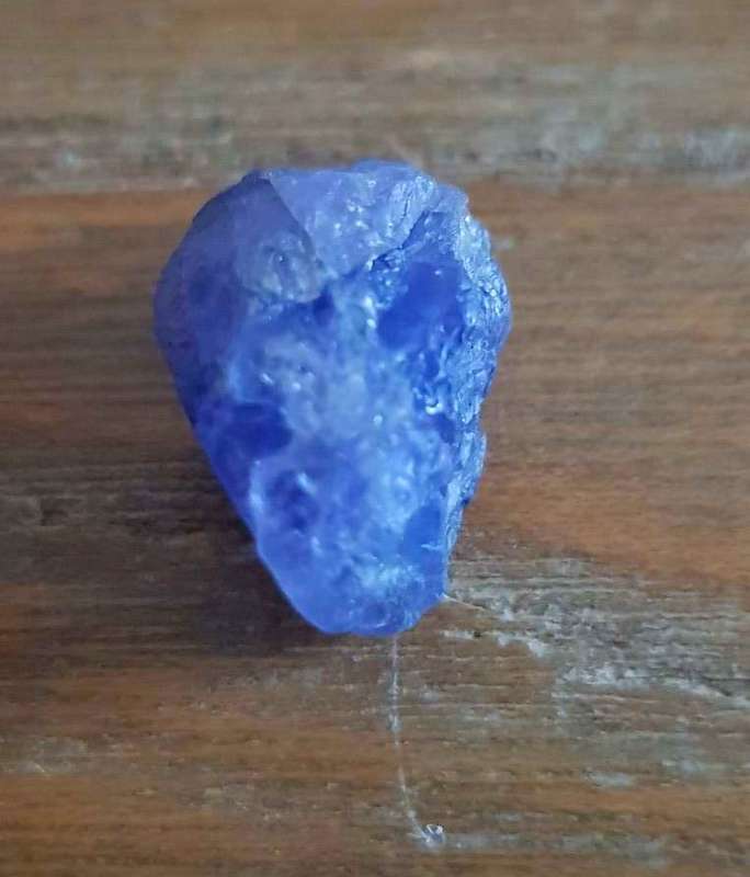TANZANITE 26.08Cts. NATURAL VIOLET BLUE  ROUGH