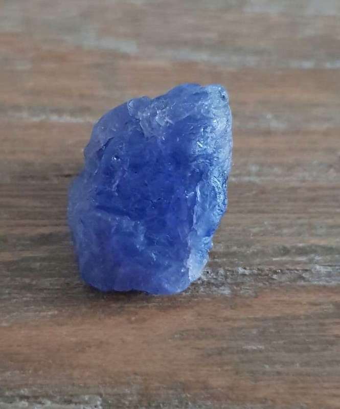 TANZANITE 26.08Cts. NATURAL VIOLET BLUE  ROUGH