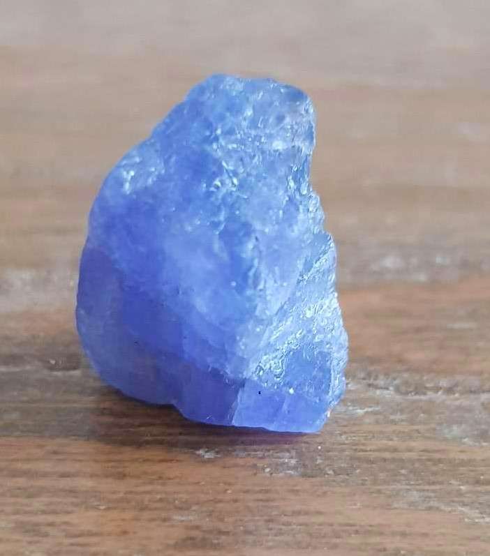 Tanzanite 25.31cts. Natural Violet Blue Rough