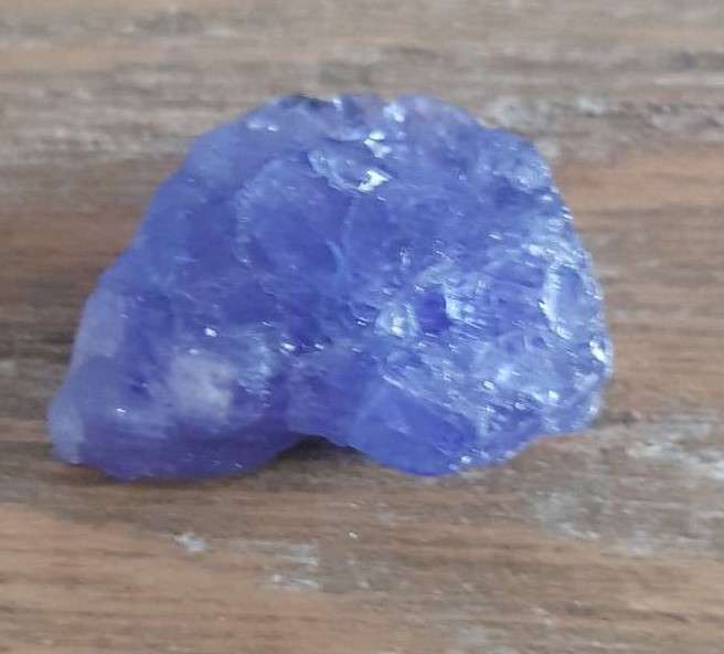 Tanzanite 23.09cts. Natural Violet Blue Rough