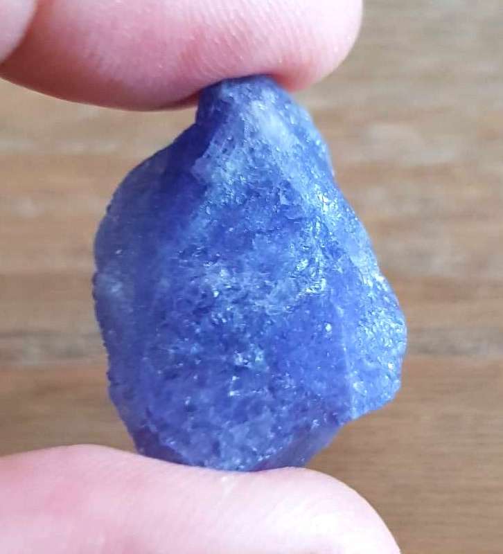 TANZANITE 60.29Cts. NATURAL VIOLET BLUE  ROUGH