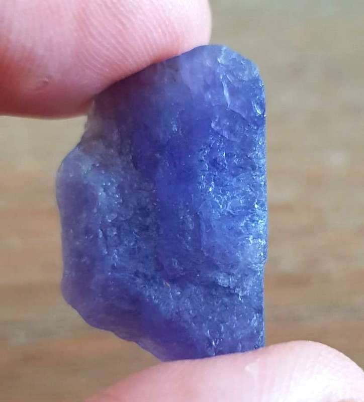 TANZANITE 43.46Cts. NATURAL VIOLET BLUE  ROUGH