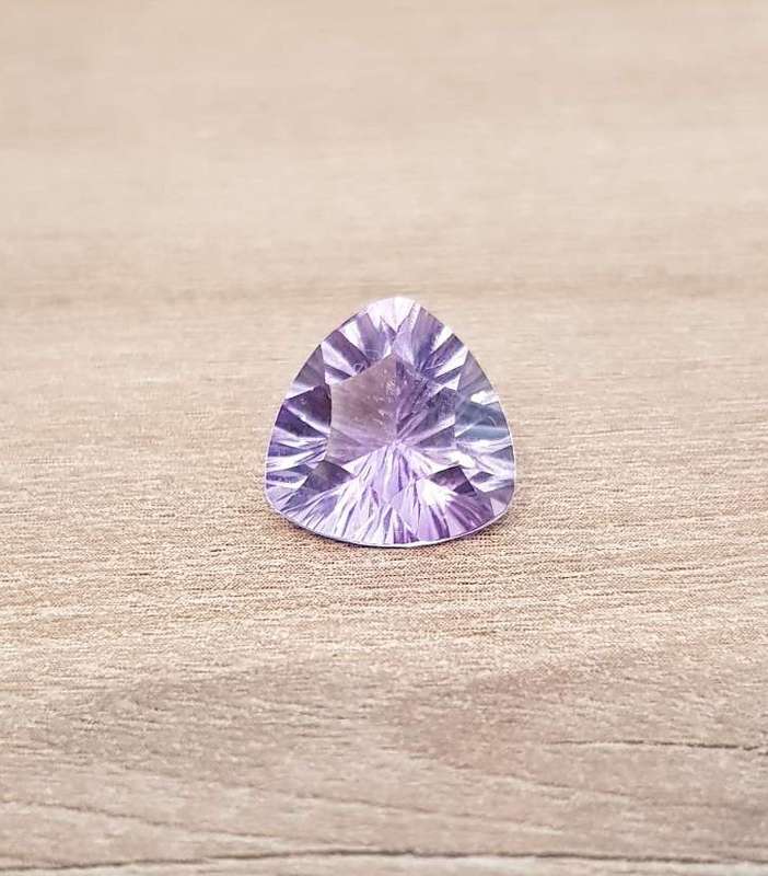 5.25Ct. Amethyst Purple Triangular Concaved Cut Precious Gem Ravishing Colour! LOOSE  GEMSTONE