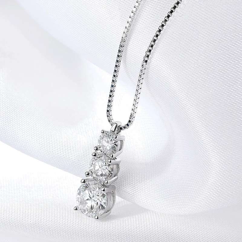Moissanite Pendant 1.8CT for Women Necklace 3 Stones Solid Silver 925 Jewellery * in Sterling Silver