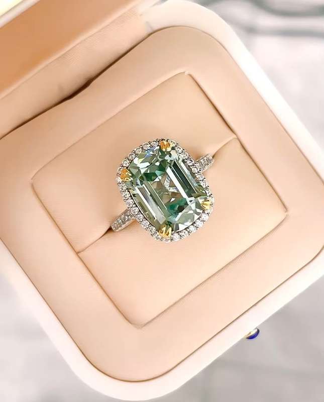 Light Green Cocktail Ring 925 Sterling Silver Gemstone