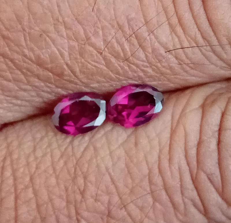 1.70Ct. Rhodolite Garnet Oval Pair**Purplish Red**