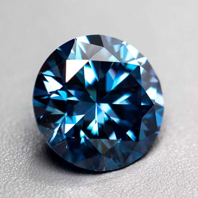1Cts Sapphire Blue Moissanite   VVS1 **GRA Certified with Certificate**