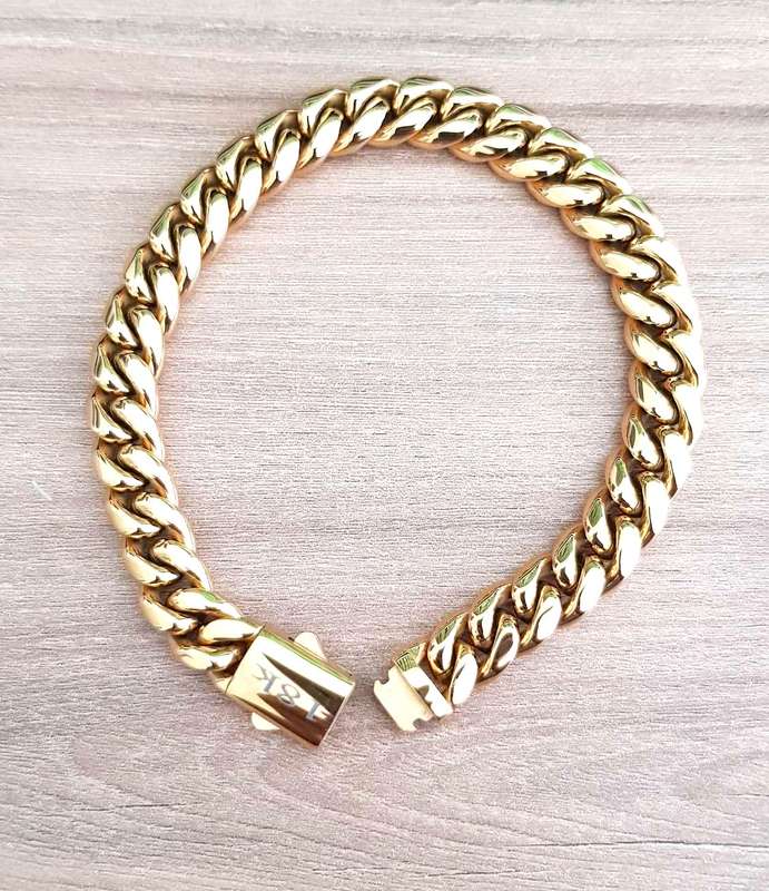 Cuban Link Gold Bracelet 9inch 22.86cm, Width 10mm-18ct Gold Plated