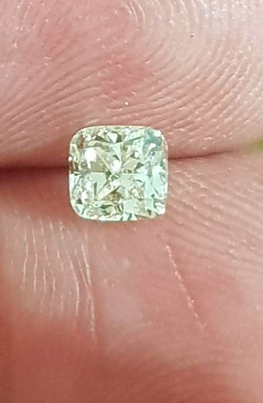 0.55cts Diamond Cushion Cut VS1 / I Fancy Yellow**Certified**