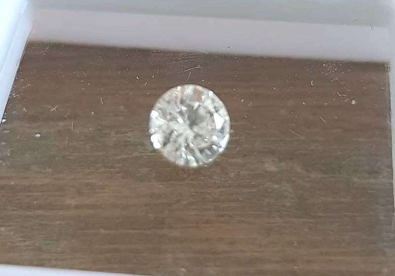 0.38Cts Diamond**Certified** G/SI2 Natural Loose White Cut Natural