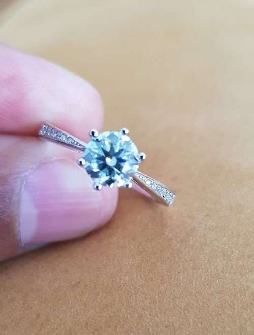 Solitaire Blue 1.00ct Moissanite D/VVS1 Engagement Ring Set in Sterling Silver **Certified*