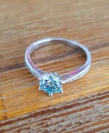 Solitaire Blue 1.00ct Moissanite D/VVS1 Engagement Ring Set in Sterling Silver **Certified*