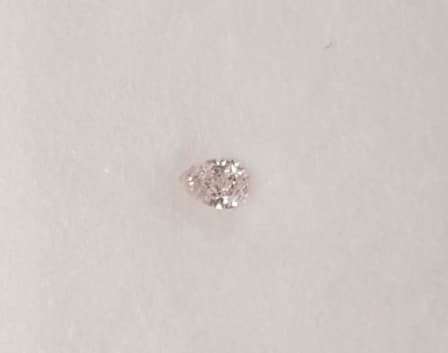 0.10Cts  PEAR CUT DIAMOND LIGHT PINK **CERTIFIED**SPARKLING NATURAL