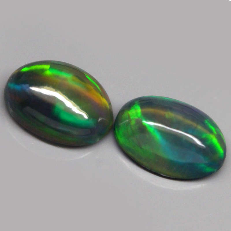 1.01Ct. Opal Oval Cabochon Multi Colors Glittering Rainbow 3D Ethiopian Gemstone
