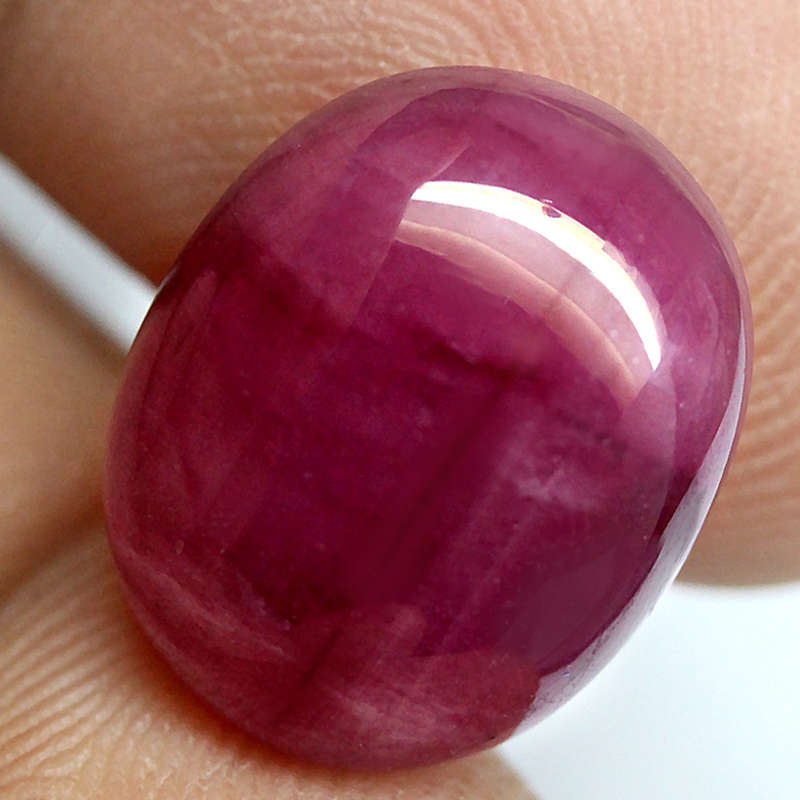 17.76Ct. Ruby Purple Red Oval Cabochon Normal Heated Winza,Tanzania Natural