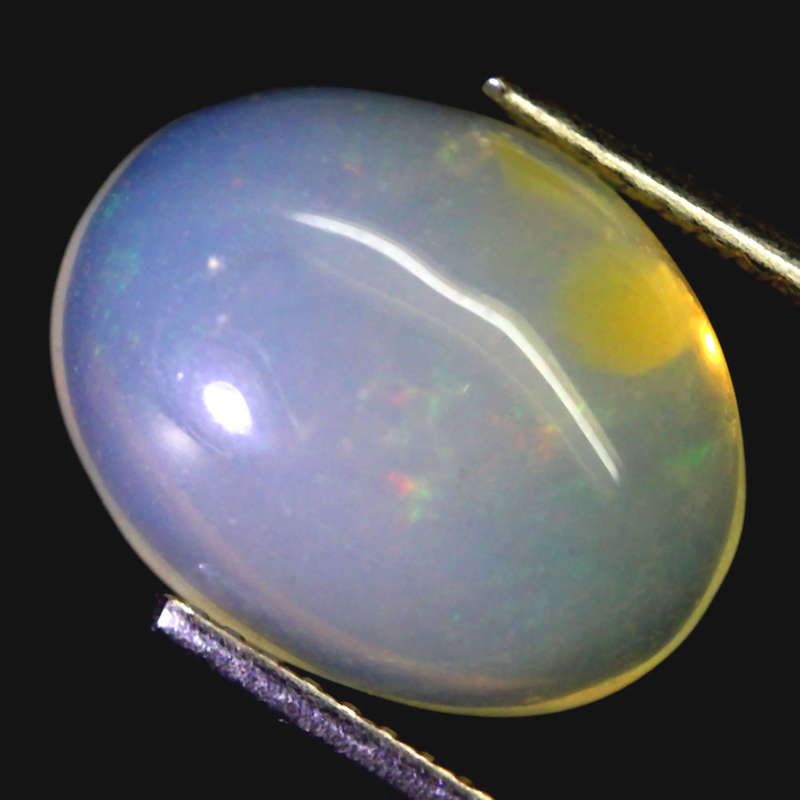 3.91Ct. Gemstone Opal Oval Cabochon Multi Colors Glittering Rainbow 3D Ethiopian