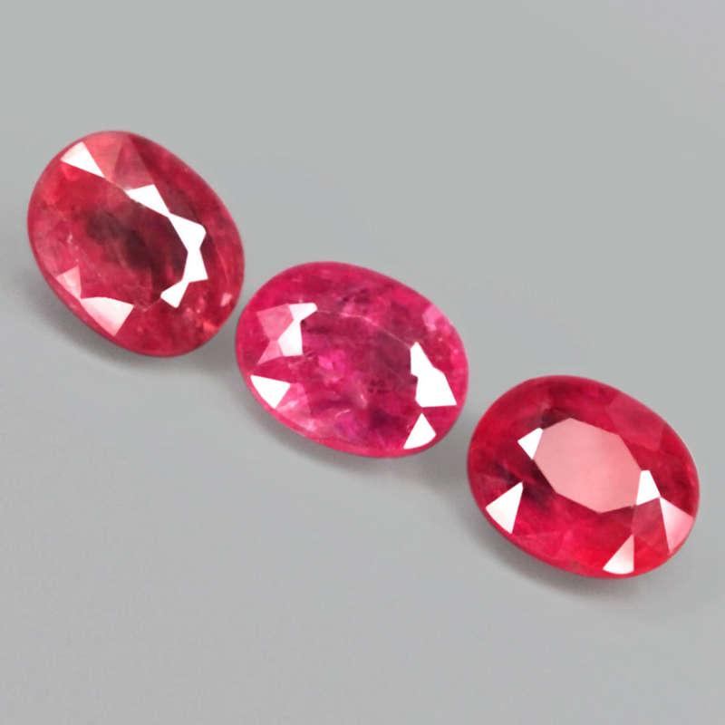 1.49Ct. Ruby Pinkish Red Oval Normal Heated Winza,Tanzania Natural Gemstone