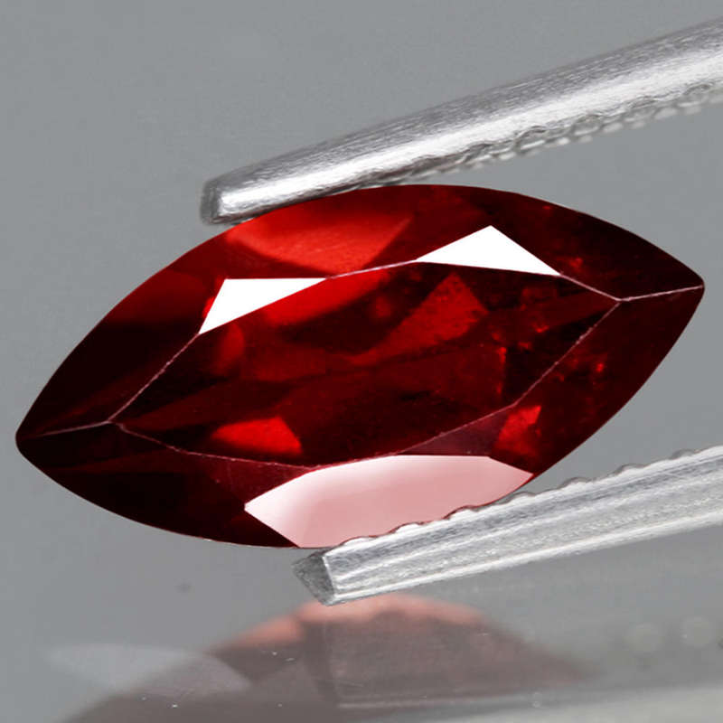 1.34Ct. Spessartite Garnet Red Marquise Namibia Gem Good Sparkling Natural