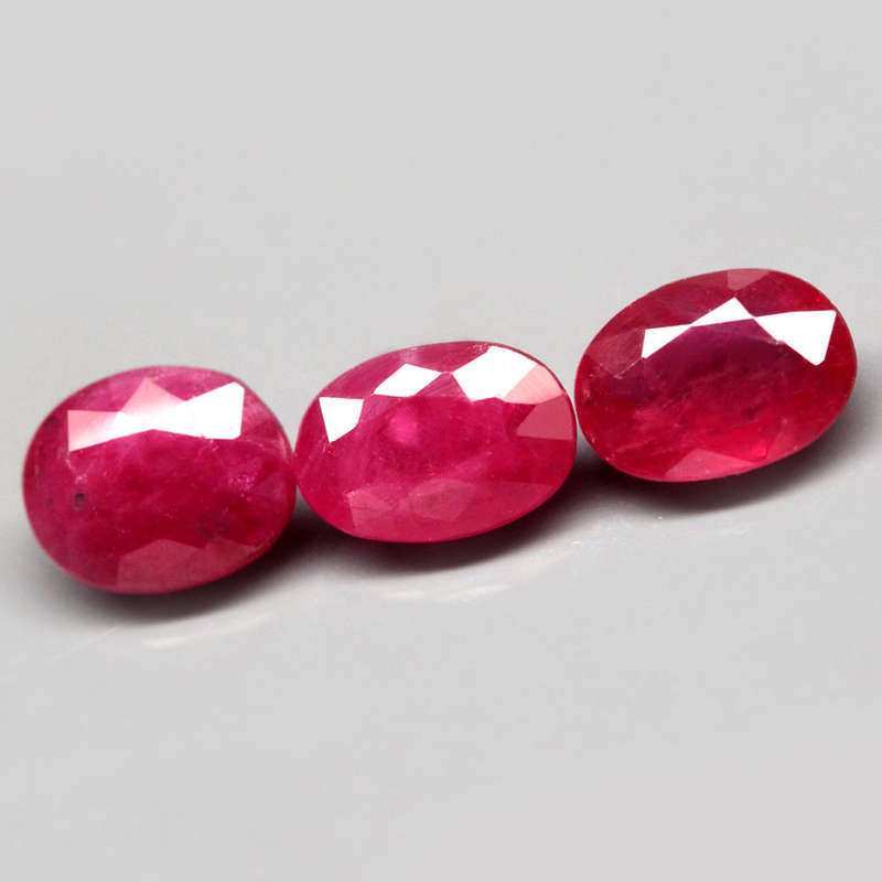 1.81Ct.  Ruby Reddish Pink Oval **Normal Heated** Winza,Tanzania Natural Gemstone