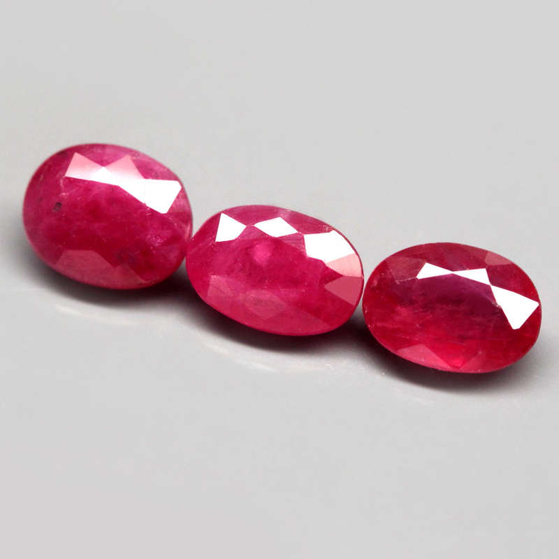 1.81Ct.  Ruby Reddish Pink Oval **Normal Heated** Winza,Tanzania Natural Gemstone
