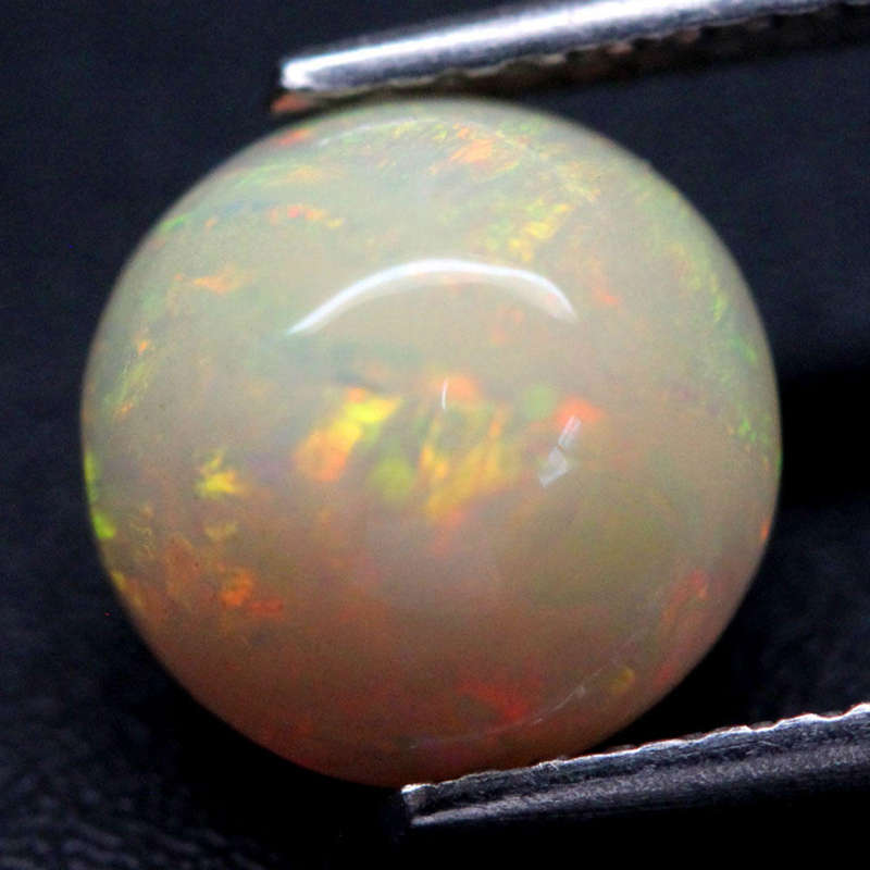 1.36Ct.  Opal Multi Colors Round Cabochon Untreated Welo, Ethiopian Natural